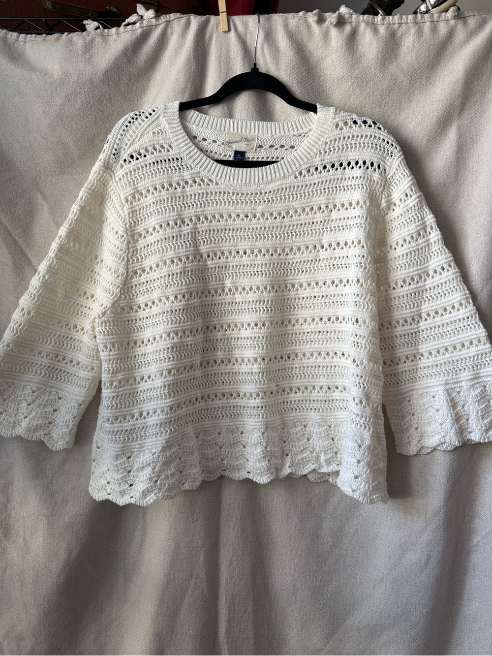 Universal Thread Cream Openwork Crochet Crewneck Sweater. Never worn! Sz XL